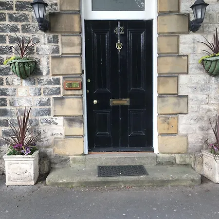 Cawthorne House Pensionat